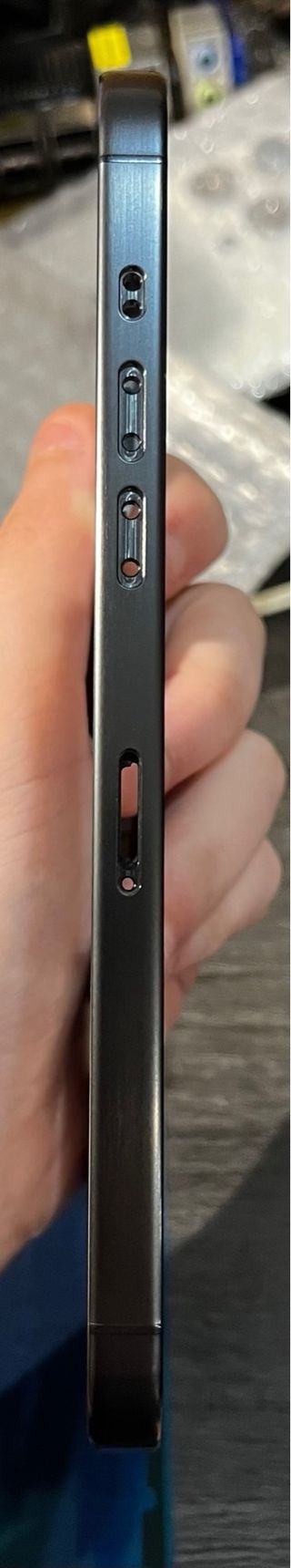 Carcaça iPhone 15 Pro Max Preta