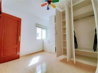 Piso en venta en El Bajondillo en Torremolinos