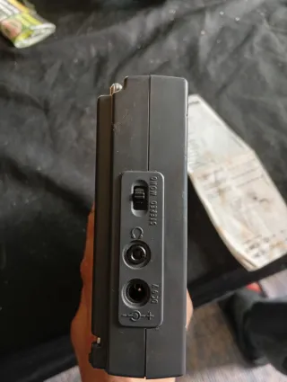 Radio Portátil Grundig Yacht Boy 360