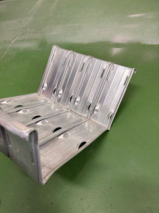 Cestones Metálicos Esmelux para Estantería