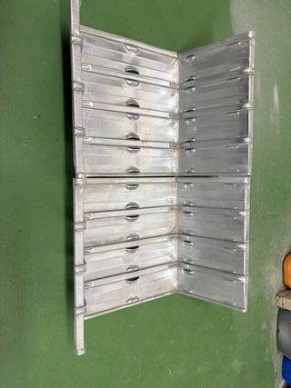 Cestones Metálicos Esmelux para Estantería