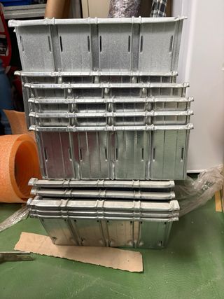 Cestones Metálicos Esmelux para Estantería