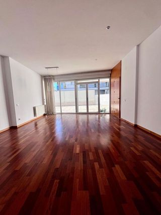Dúplex en venta en Joc de la Bola - Camps d'Esports - Ciutat Jardí - Montcada en Lleida