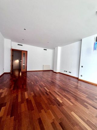Dúplex en venta en Joc de la Bola - Camps d'Esports - Ciutat Jardí - Montcada en Lleida