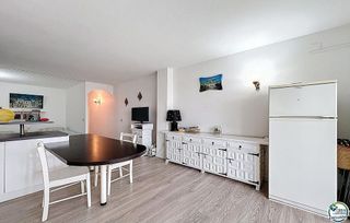 Piso en venta en Salatar en Roses