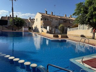 Casa adosada en venta en Nueva Torrevieja - Aguas Nuevas en Torrevieja