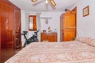 Chalet en venta en Lucena