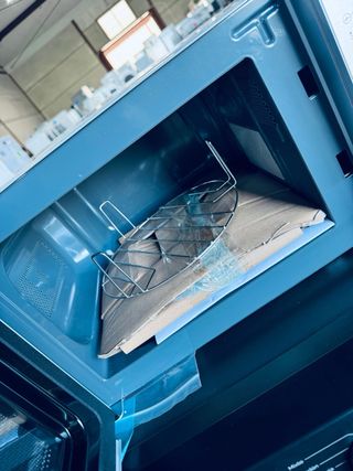 401.Microondas Nuevos Tara con y sin Grill