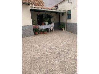 Chalet en venta en Las Mercedes - El Cármen en Puertollano