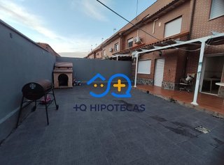 Casa pareada en venta en Yeles