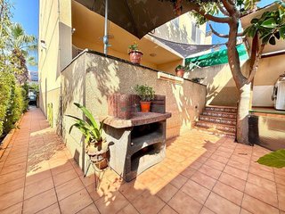 Casa pareada en venta en Almardà en Sagunto