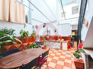Casa adosada en venta en Capuchinos en Vélez-Málaga