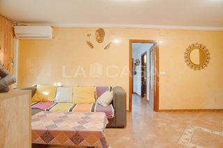 Piso en venta en La Verneda i la Pau en Barcelona