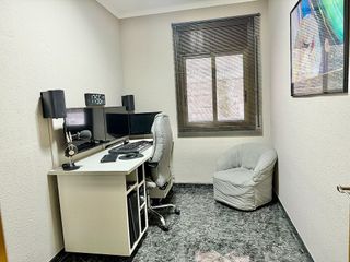 Piso en venta en Montigalà -Sant Crist en Badalona