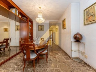 Piso en venta en Pubilla Cases en Hospitalet de Llobregat, L´