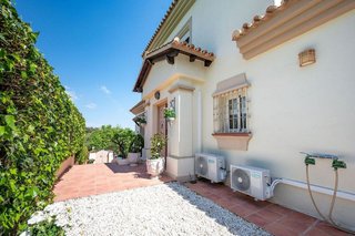 Chalet en venta en Coín