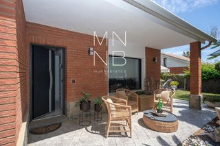 Chalet en venta en Canet de Mar