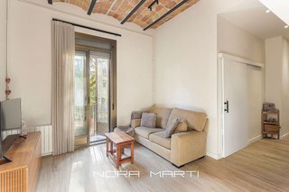 Piso en venta en El Raval en Barcelona