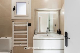 Piso en venta en El Raval en Barcelona