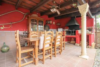 Chalet en venta en Vallirana