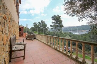 Chalet en venta en Vallirana