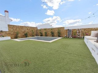 Chalet en venta en Olivenza