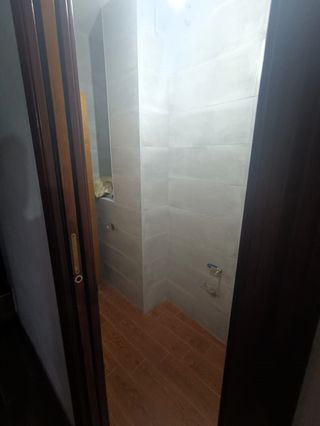 CASA EN VENTA CON TERRENO EN CASATEJADA, LUCENA