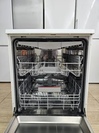 Lavavajillas Bosch 3 bandejas con garantía y trans