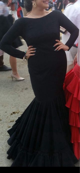 Traje de flamenca negro