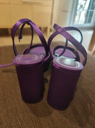 Zapatos de fiesta Zara morados