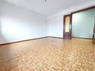 Piso en venta en Tremañes en Gijón