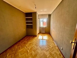 Piso en venta en Casco Antiguo en León