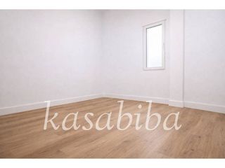 Piso en venta en Zona Avenida al Vedat en Torrent