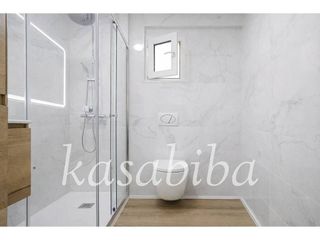 Piso en venta en Zona Avenida al Vedat en Torrent