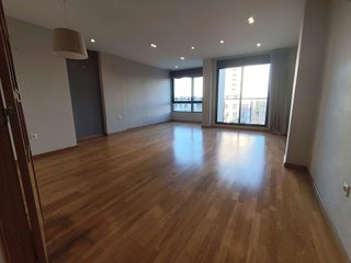 Piso en venta en Parc Central en Torrent