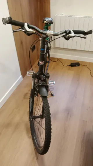 Bicicleta de Montaña Negra