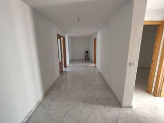 Casa adosada en venta en Lucena