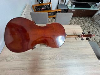 Violonchelo Josefa Charlotte Maillot 1845