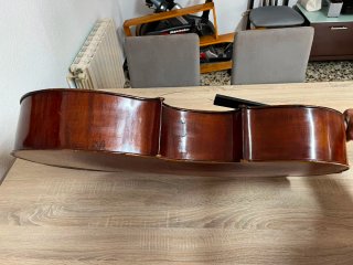 Violonchelo Josefa Charlotte Maillot 1845