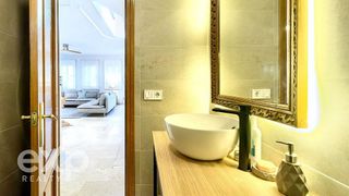 Chalet en venta en Campolivar en Godella