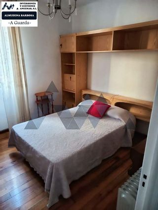 Casa adosada en venta en Guarda (A)