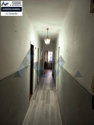 Casa adosada en venta en Guarda (A)