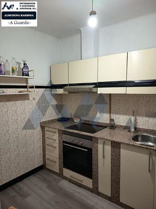 Casa adosada en venta en Guarda (A)