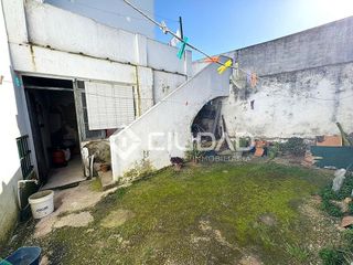 Casa adosada en venta en V Centenario-Piletas-Capuchinos en Sanlúcar de Barrameda