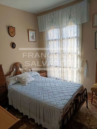 Casa adosada en venta en San Francisco en Lucena