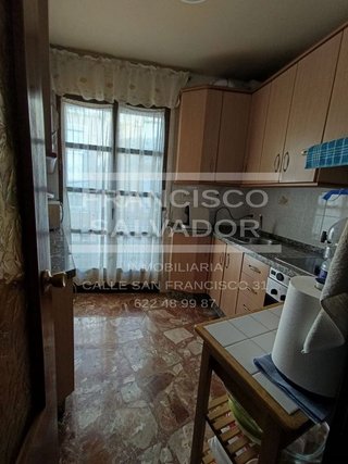 Casa adosada en venta en San Francisco en Lucena