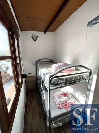 Casa adosada en venta en Sayalonga