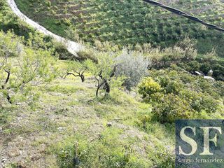 Casa adosada en venta en Sayalonga