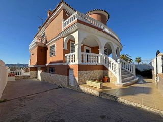 Chalet en venta en Capellanía - Retamar en Alhaurín de la Torre