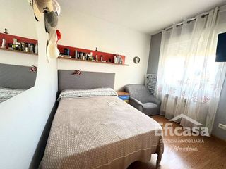 Casa adosada en venta en Tomelloso
